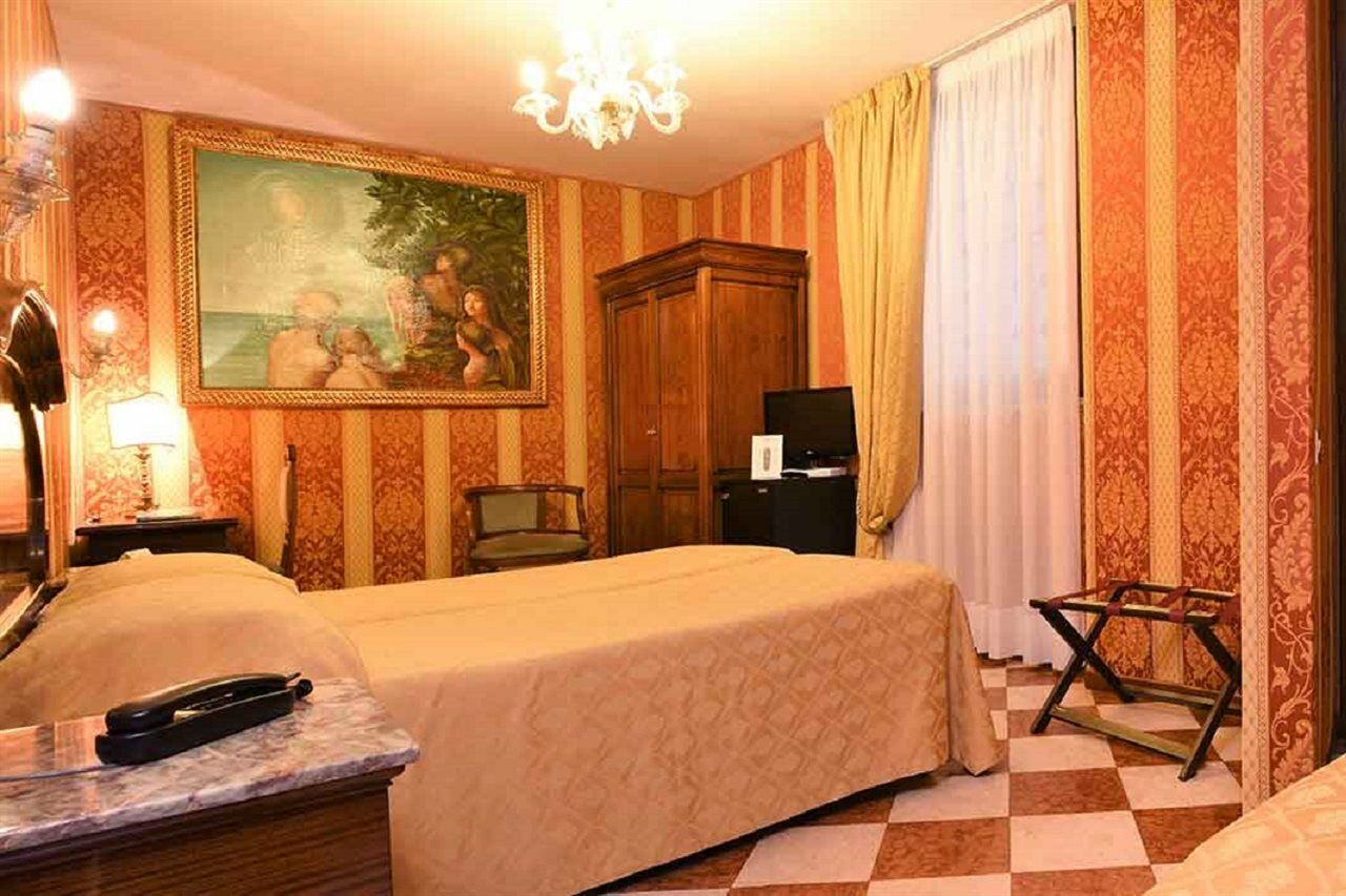 Hotel Marconi Veneţia Exterior foto