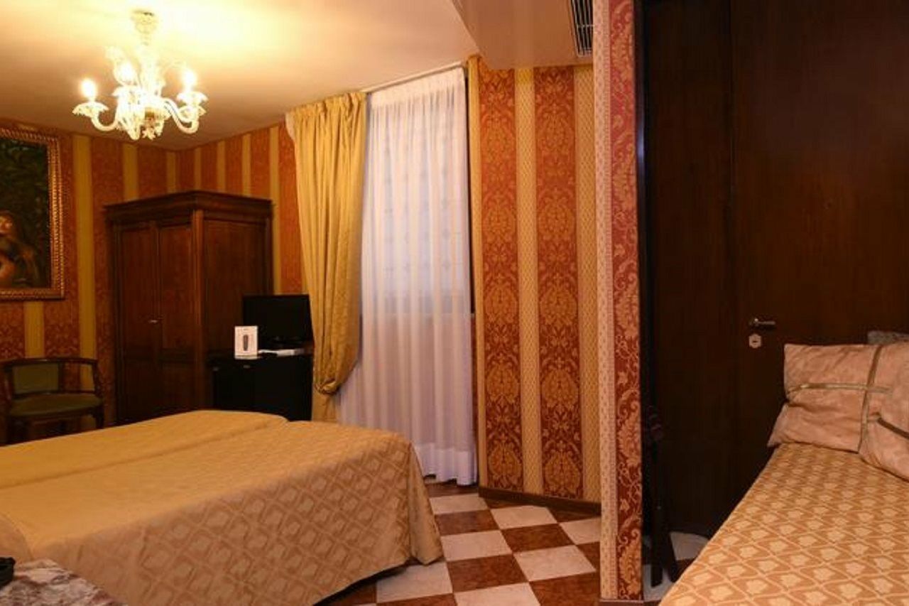 Hotel Marconi Veneţia Exterior foto